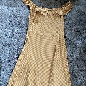 striped stretchy Aeropostale dress 🧡 goldenrod